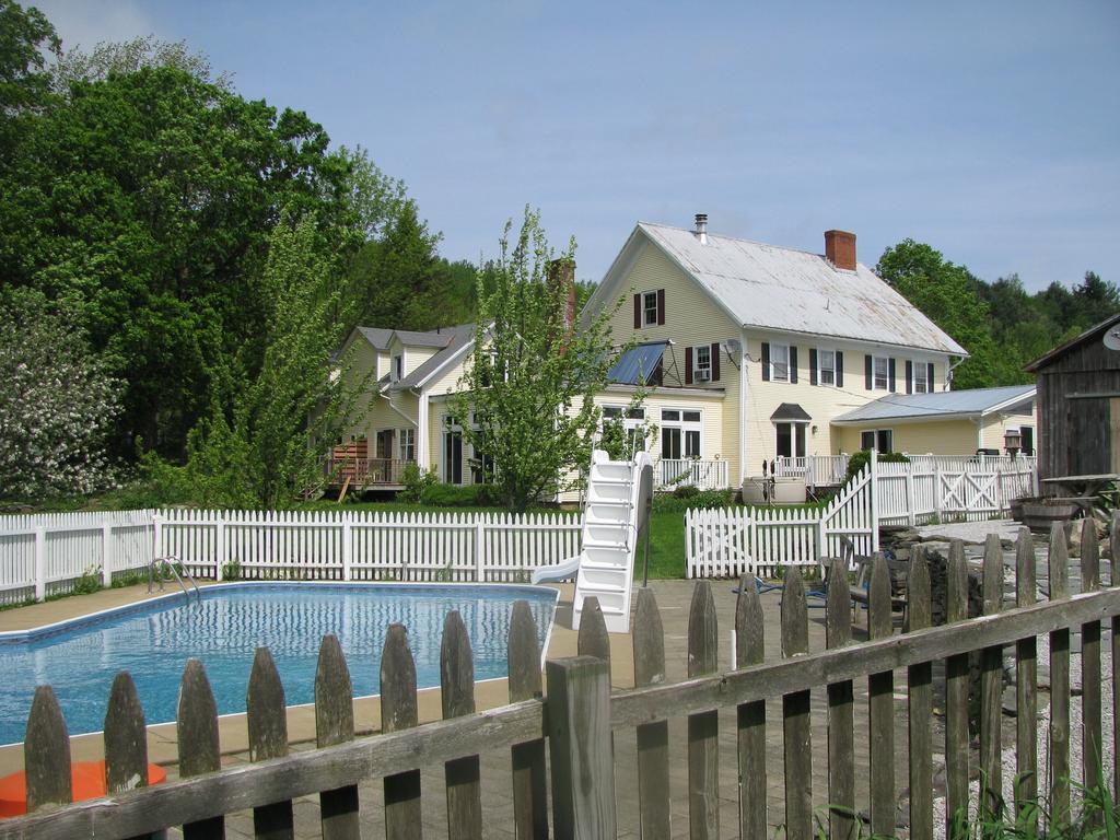 Inn At Buck Hollow Farm Fairfax Exterior photo