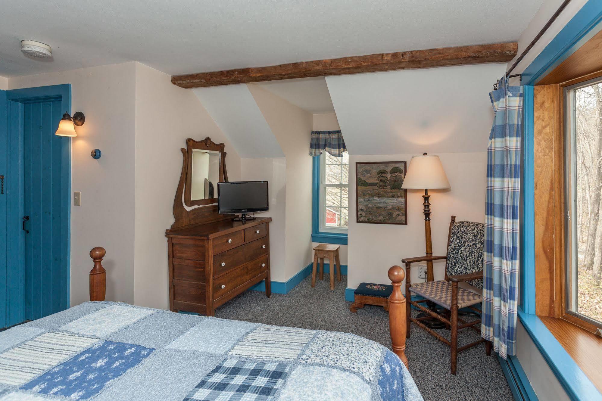 Inn At Buck Hollow Farm Fairfax Exterior photo